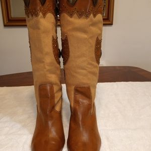 REBELS TAN AND COGNAC COWGIRL BOOTS